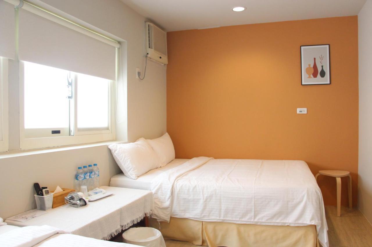 微趣 Wechill Hotel Tainan Luaran gambar