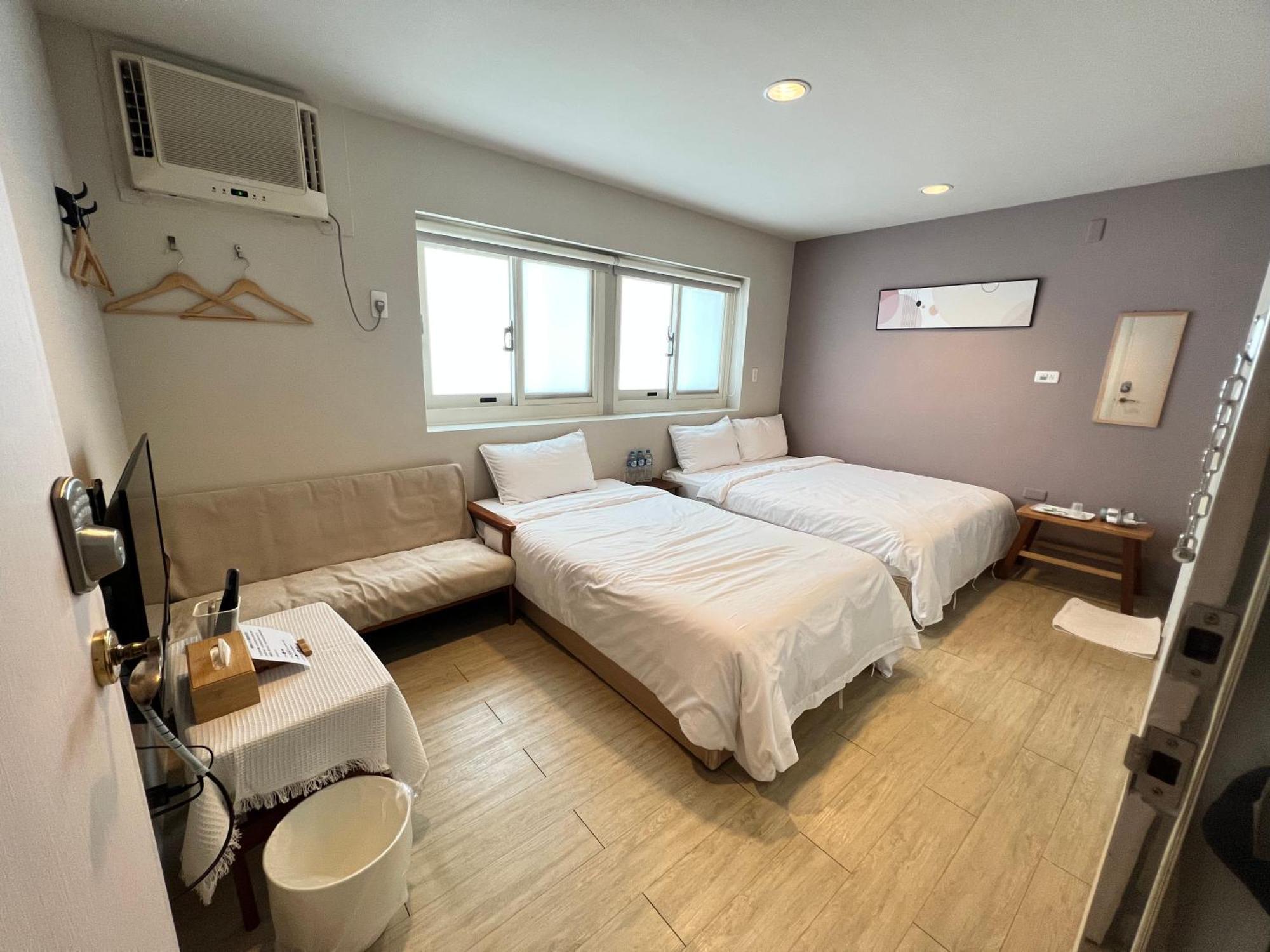 微趣 Wechill Hotel Tainan Luaran gambar