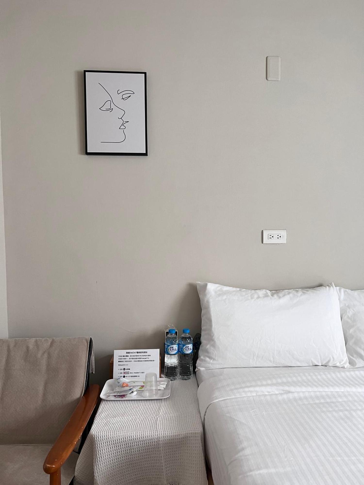 微趣 Wechill Hotel Tainan Luaran gambar